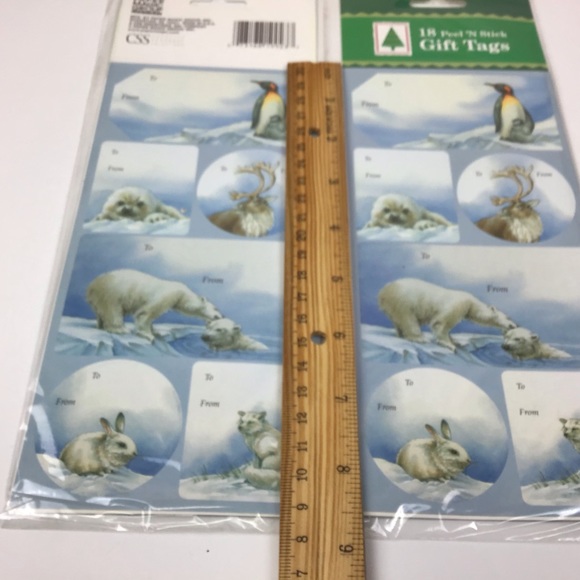 Vintage Paper Magic Group Christmas 18 Peel’N Stick Gift Tags 2 packs (36 tags) - Picture 4 of 4